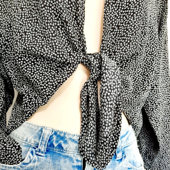 Front Tie Long Sleeve Silk Polyester Blouse Top - Picture 8 of 14